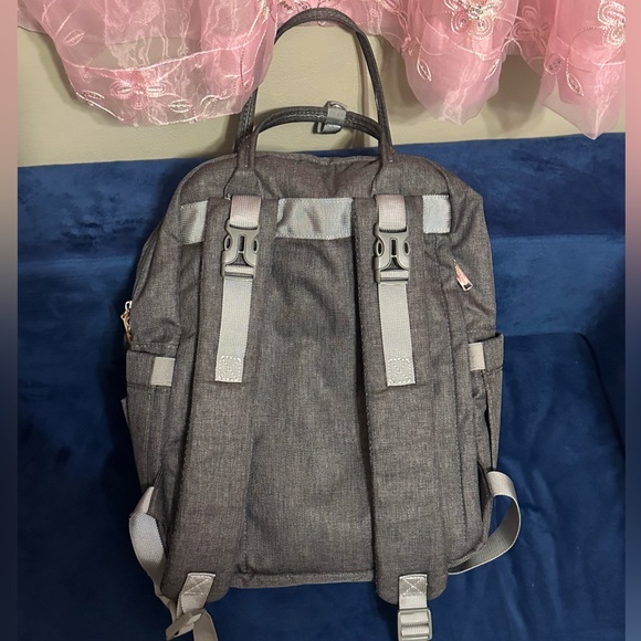 Babbleroo diaper bag, grey, like new - Picture 2 of 4